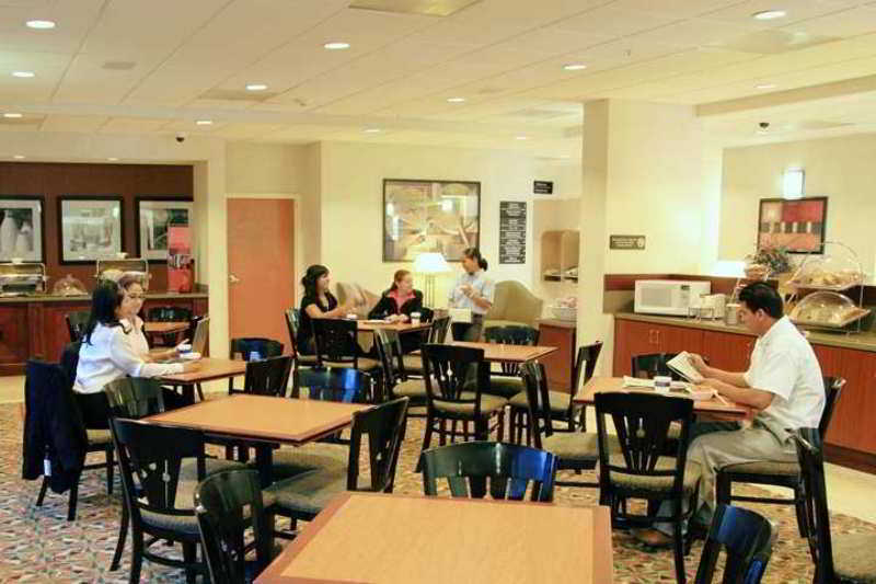 Hampton Inn Torreon Airport-Galerias Restoran fotoğraf